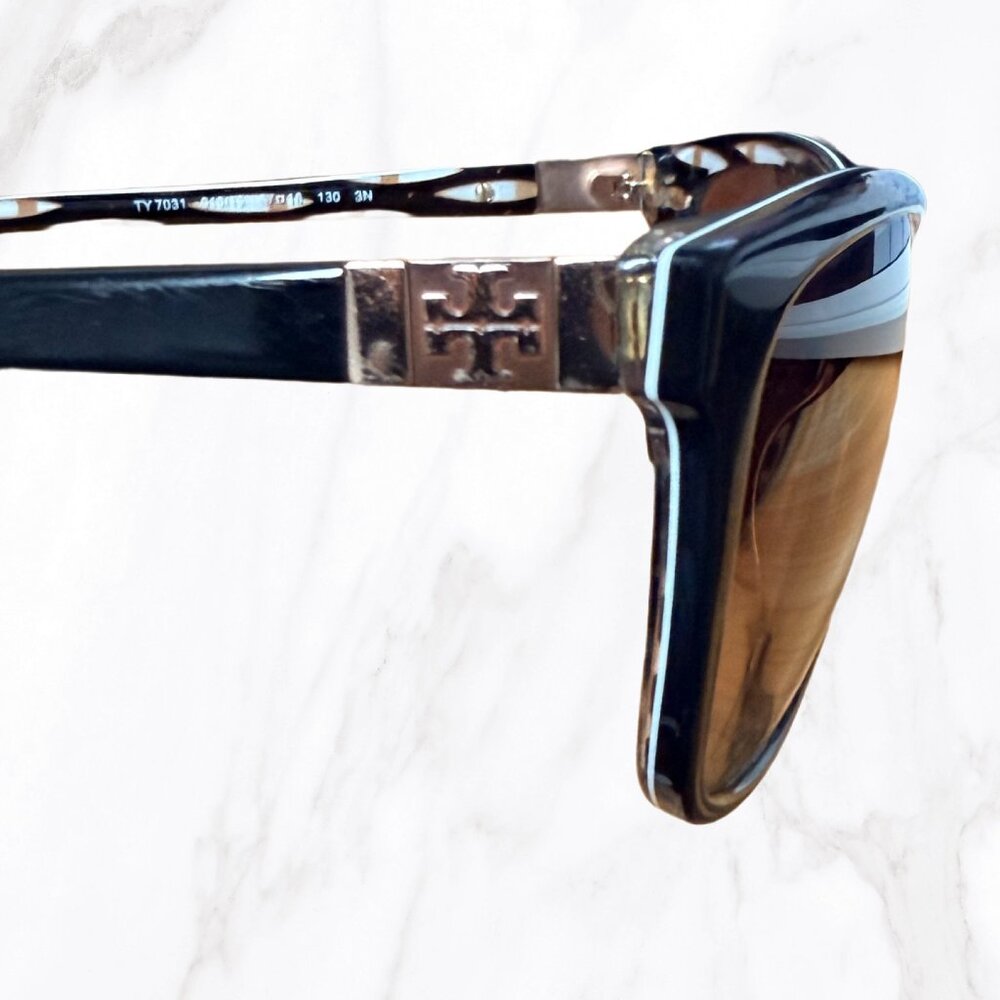 Tory Burch Sunglasses Tortoiseshell Frame Gradient Lenses, Size 57mm - Picture 3 of 5